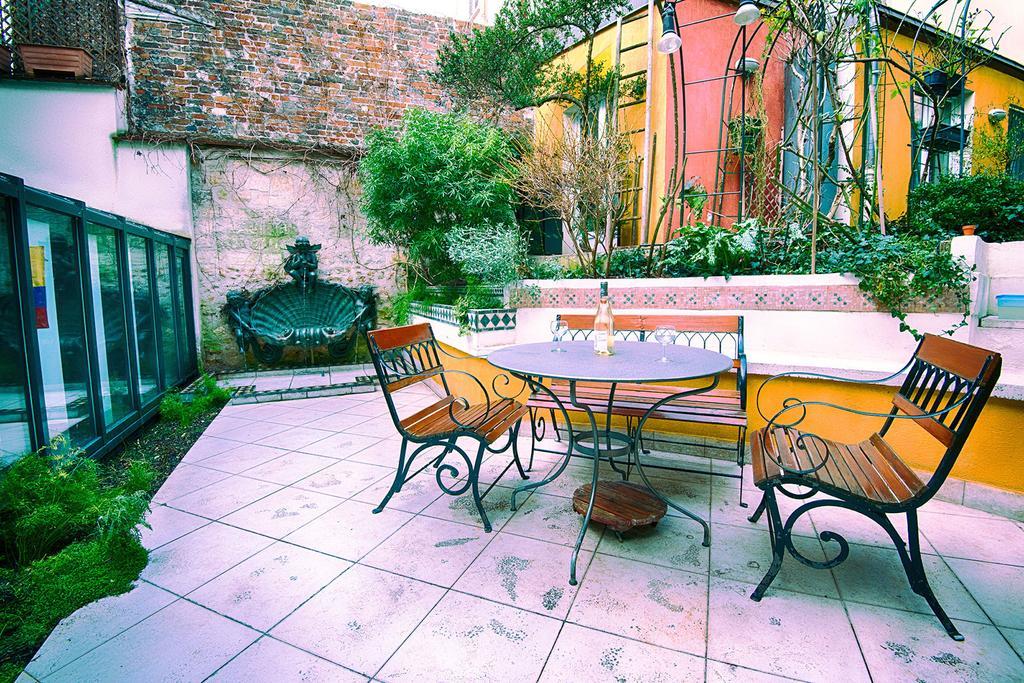 Paris Apartment Exterior photo